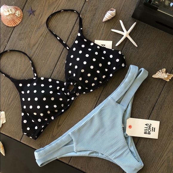 🌴🌼BILLABONG- BIKINI SET🌼🌴 - Picture 4 of 8